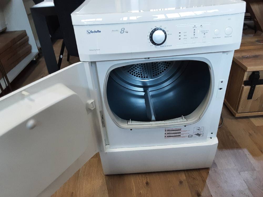 SECHE LINGE VEDETTE A ÉVACUATION 8KG