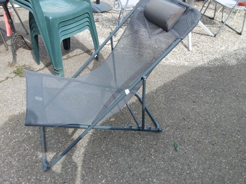CHAISE LONGUE CHILIENNE GRISE
