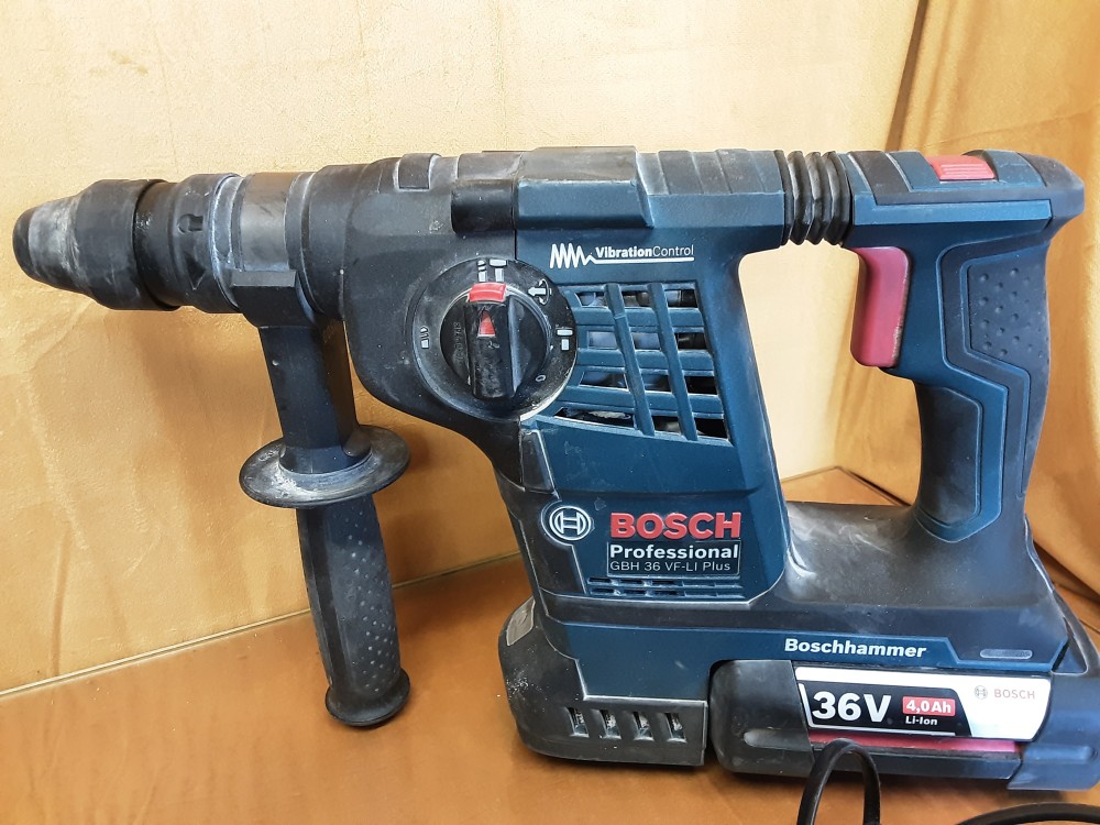PERFORATEUR BOSCH PRO GBH 36 VF-LI PLUS
