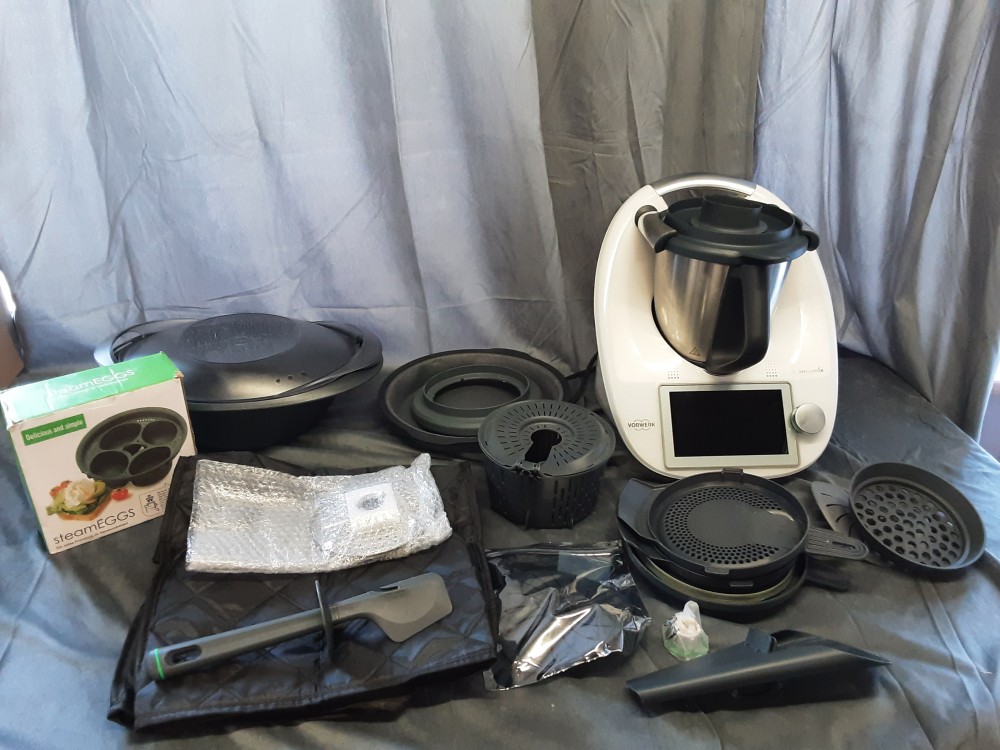 THERMOMIX VORWERK TM6 AVEC ACCESSOIRES