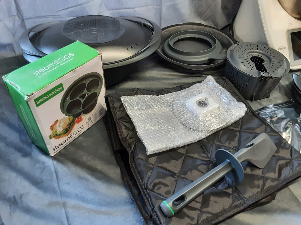THERMOMIX VORWERK TM6 AVEC ACCESSOIRES