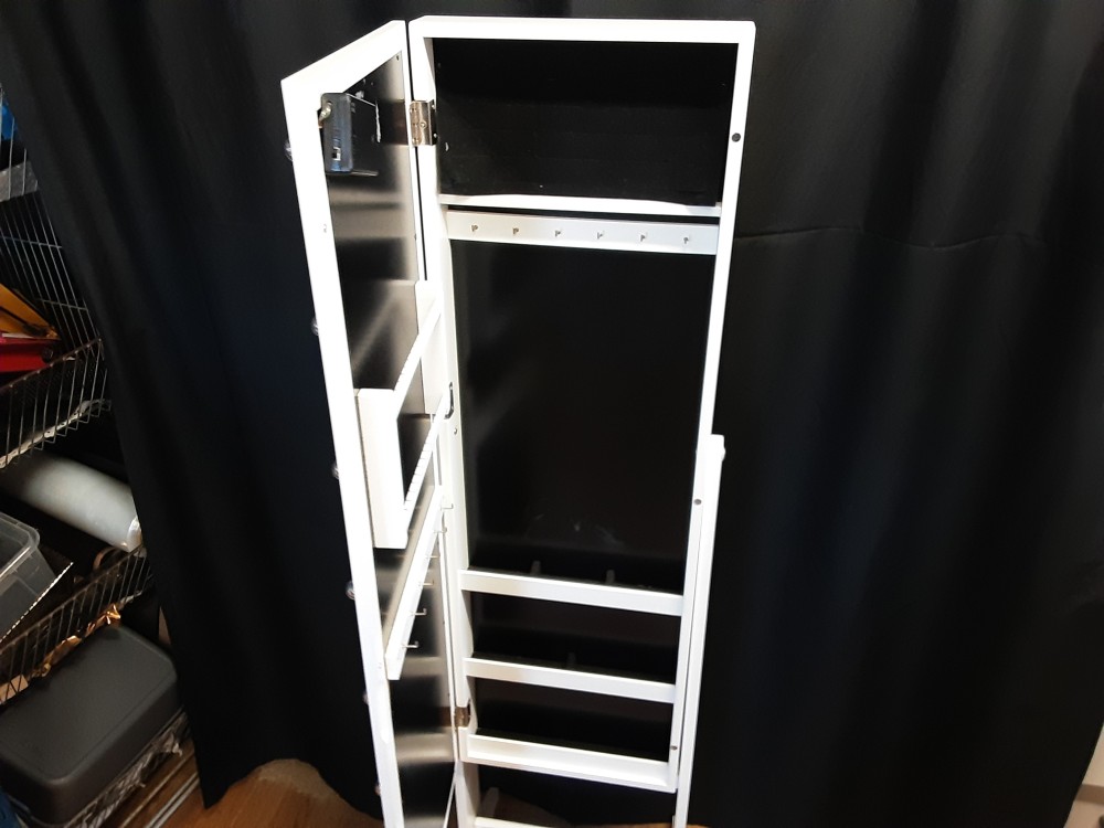 PSYCHE ARMOIRE A BIJOUX BLANCHE