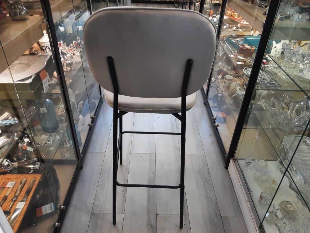 TABOURET DE BAR