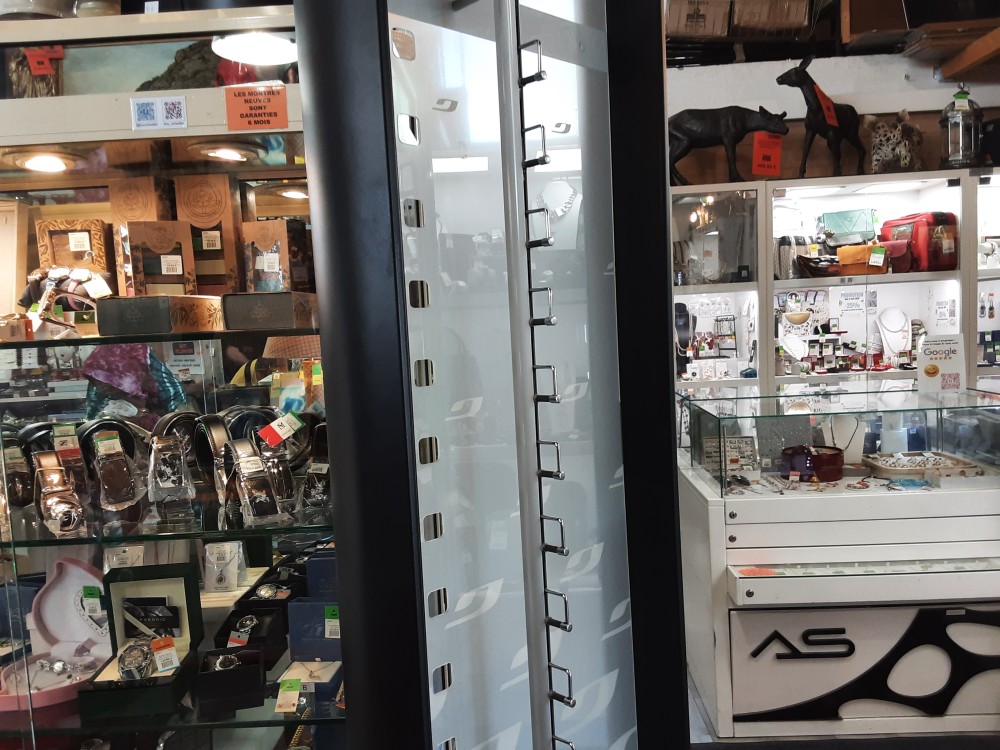 PRESENTOIR A LUNETTES JULBO SANS CLE