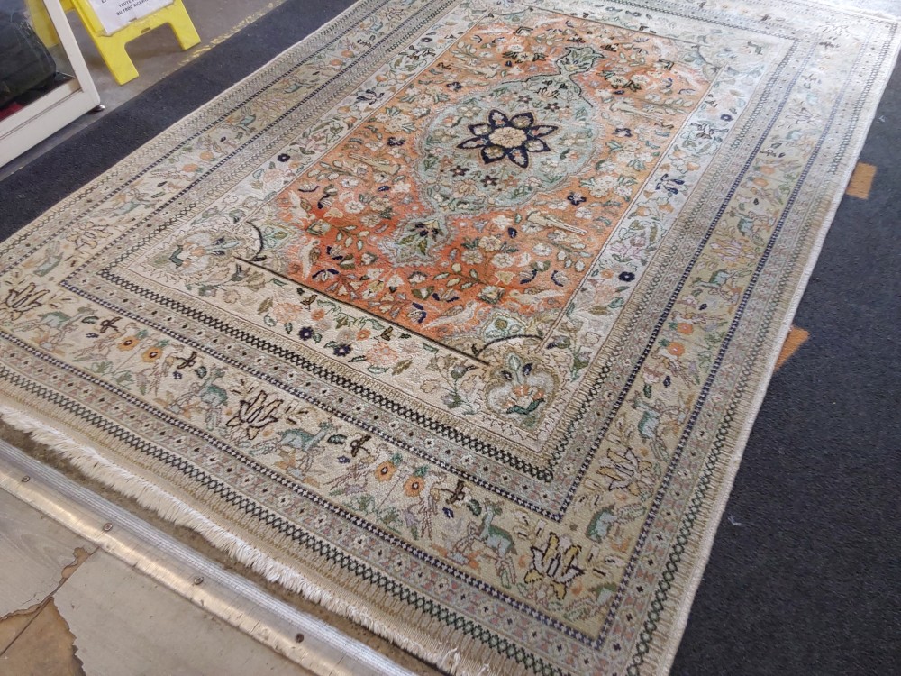 TAPIS VERT PASTEL ORANGE