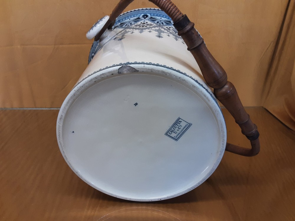 POT SANS COUVERCLE TGM ANSE EN BOIS ET OSIER SARREGUEMINES U&C BLEU A RESTAURER