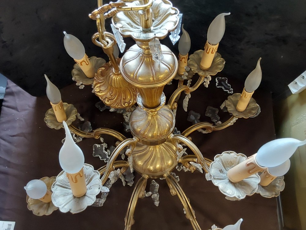 LUSTRE BRONZE A PAMPILLES 12 FEUX SUR 2 NIVEAUX