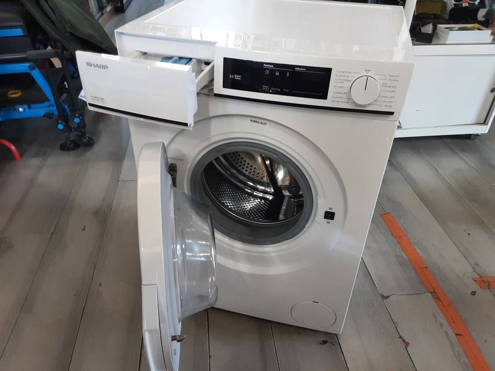 LAVE LINGE A HUBLOT SHARP 1200TR - 6KG