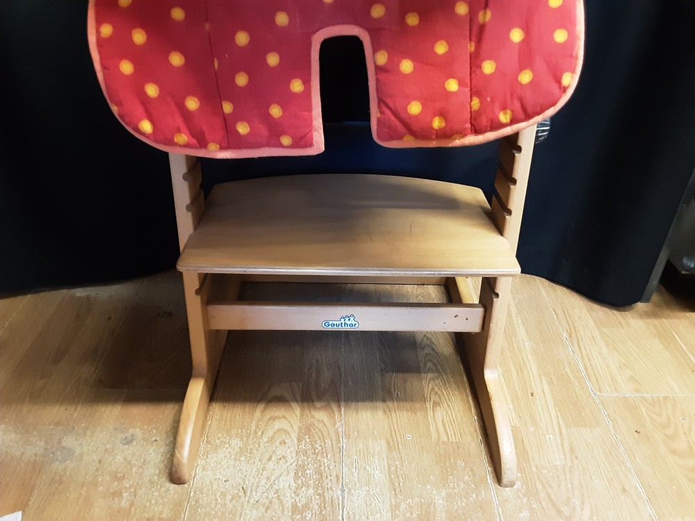 CHAISE HAUTE BEBE EN BOIS EVOLUTIVE MARQUE GEUTHER