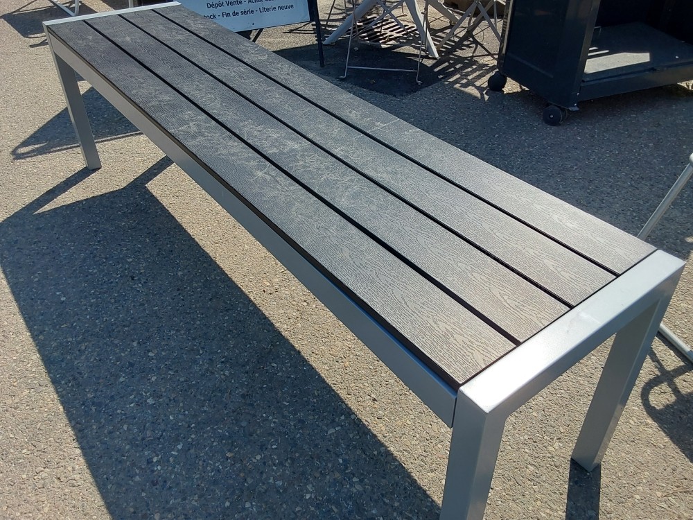 BANC PVC ET ALU