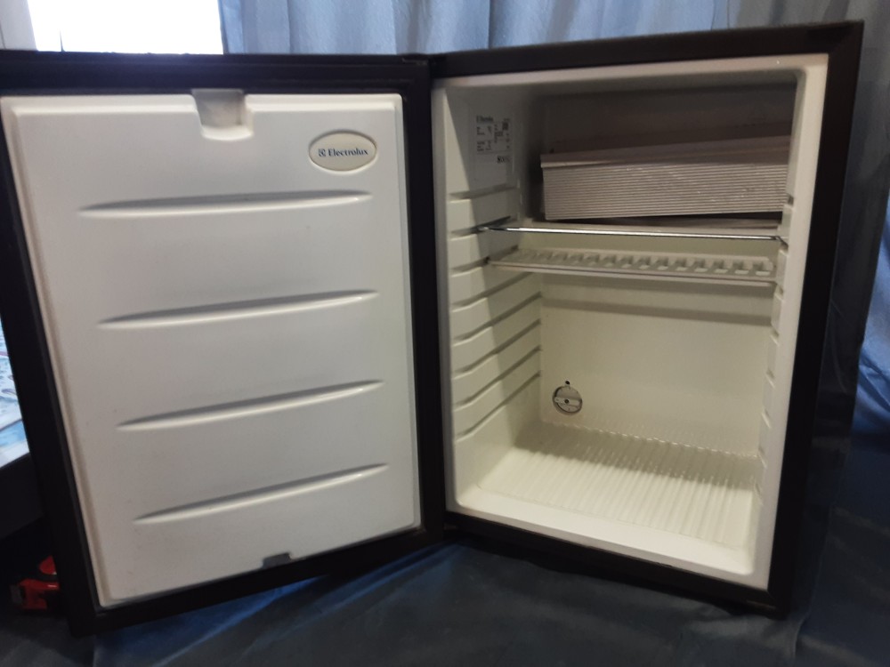 FRIGO POUR CARAVANE ELECTROLUX 31L