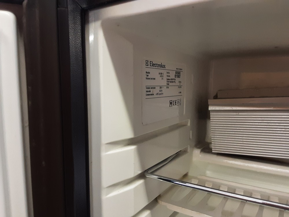FRIGO POUR CARAVANE ELECTROLUX 31L