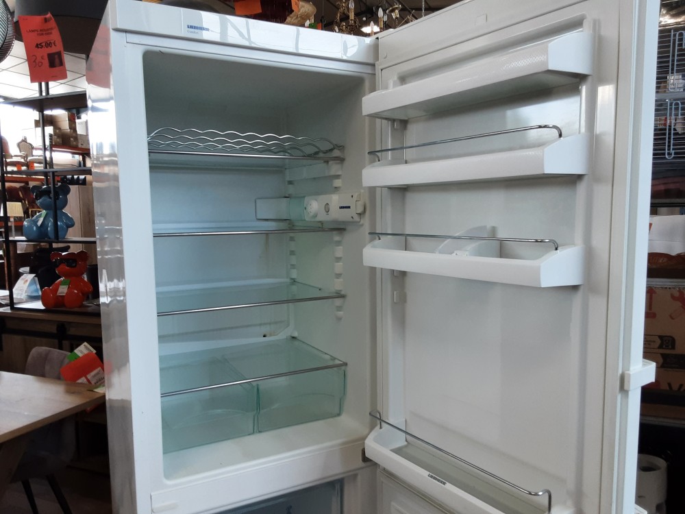 RÉFRIGÉRATEUR CONGÉLATEUR LIEBHERR BLANC