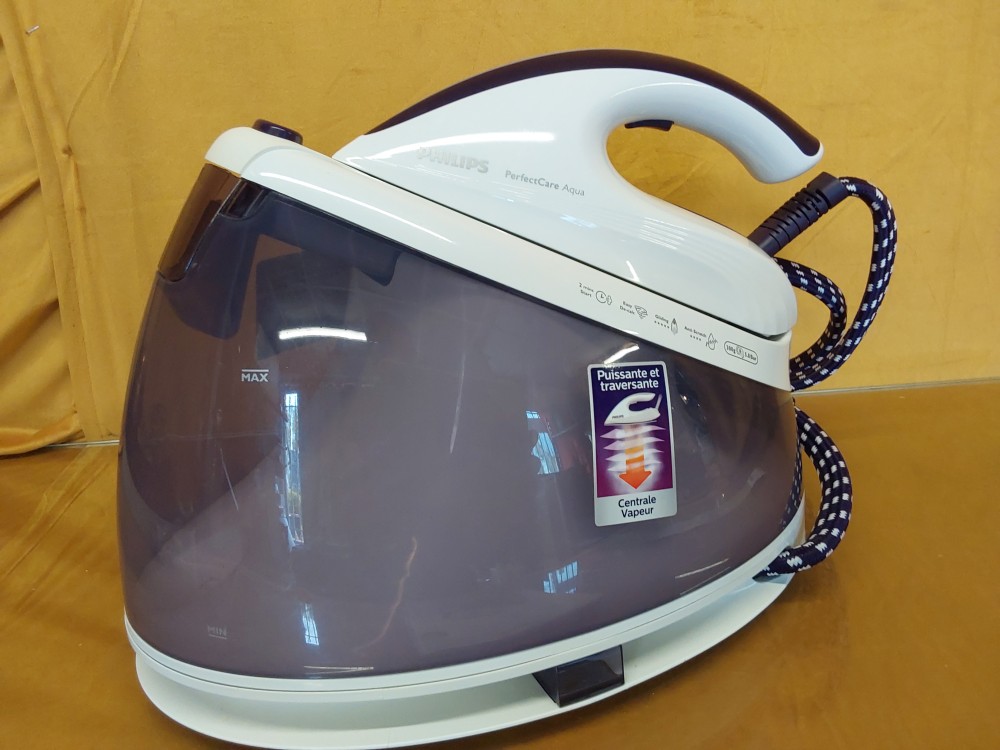 CENTRALE VAPEUR PHILIPS PERFECTCARE AQUA