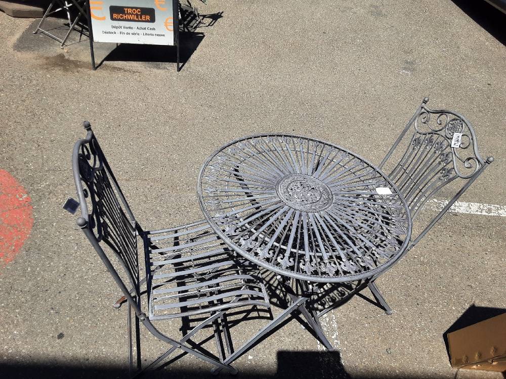 TABLE RONDE DE JARDIN METAL GRIS + 2 CHAISES (DZ-203)