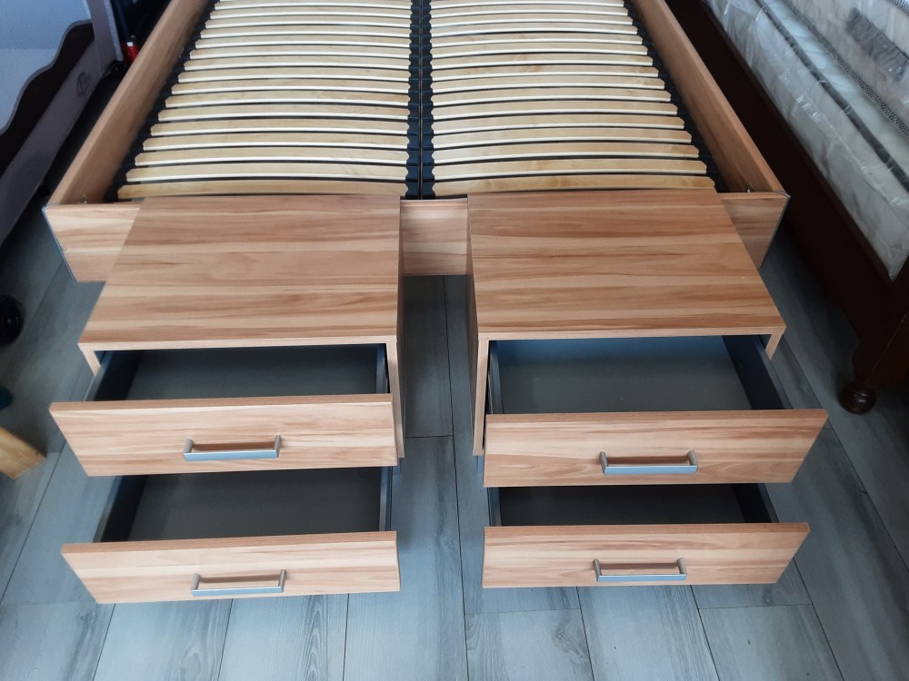 LIT 2P 140X190 AVEC SOMMIER ET 2 CHEVETS