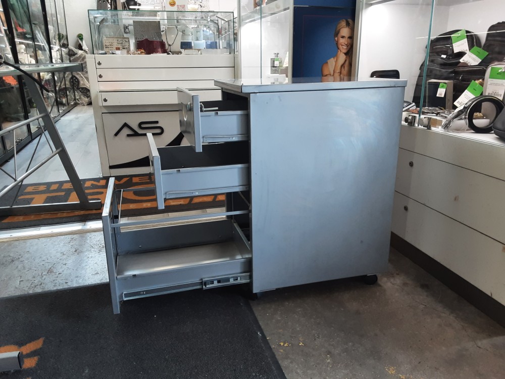 CAISSON DE BUREAU MÉTAL. 3 TIROIRS SANS CLEF SUR ROULETTES
