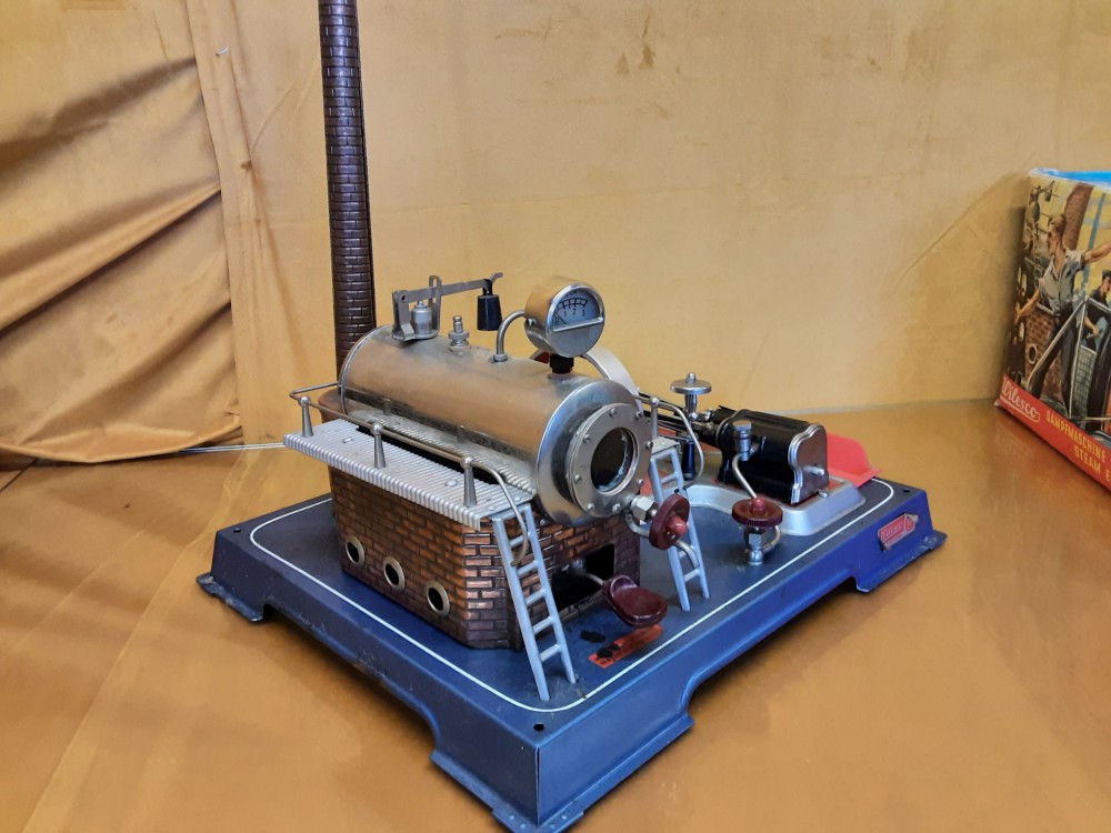 MACHINE A VAPEUR MINIATURE WILESCO D20