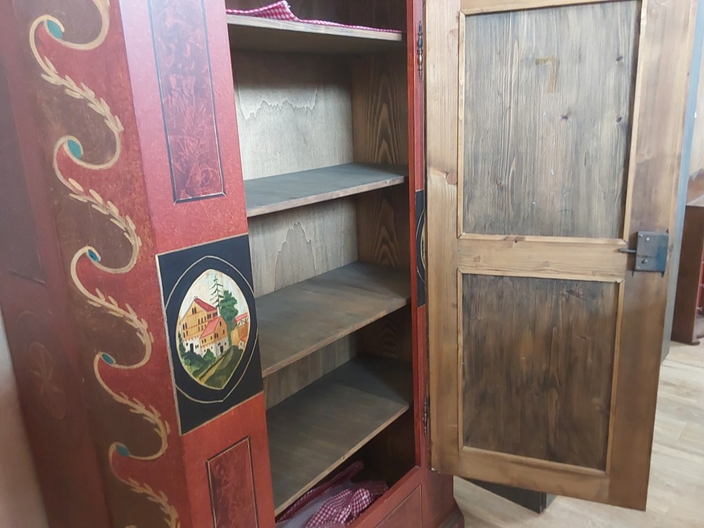 BONNETIERE POLYCHROME EN SAPIN 1 PORTE