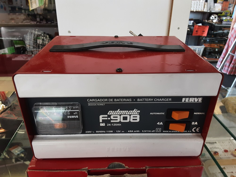 CHARGEUR DE BATTERIE FERVE1 AUTOMATIC F-908