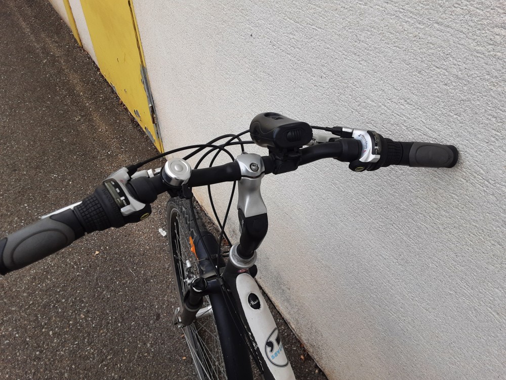 VTC BTWIN CADRE ALU GRIS 28 POUCES