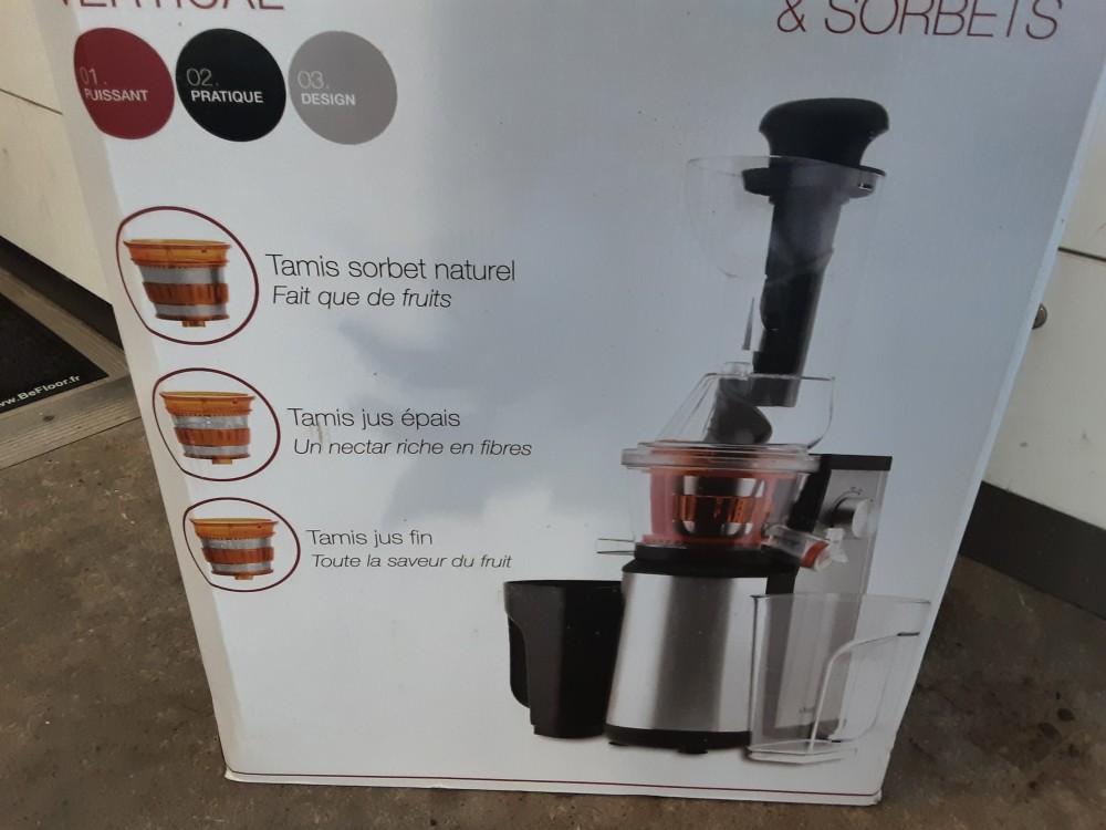 EXTRACTEUR DE JUS KOENIG MOD. GSX22 JAMAIS SERVI ENCORE EMBALLÉ