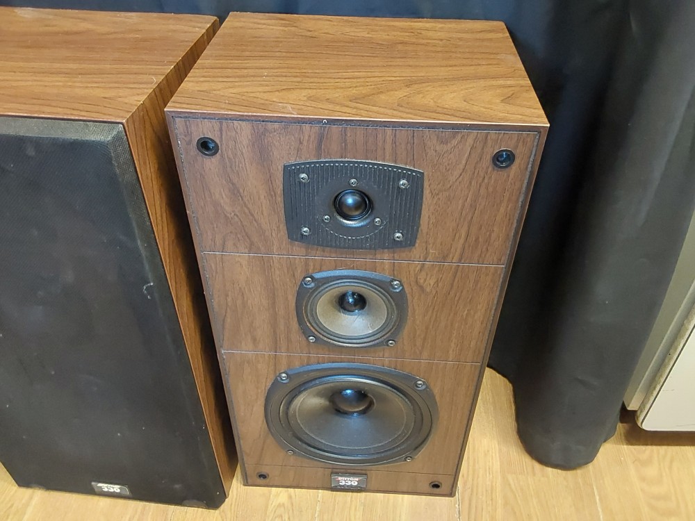 PAIRE DE HP CELESTION DITTON 330