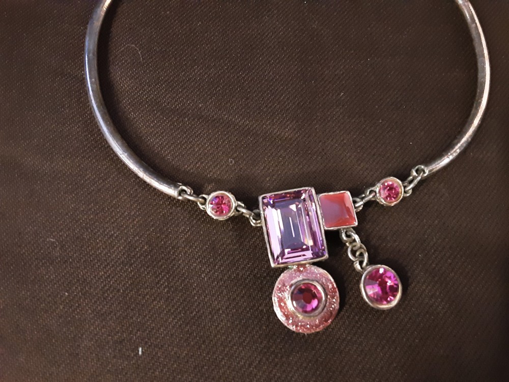 PARURE COLLIER + BRACELET VIOLET " ENTRE GUILLEMETS"