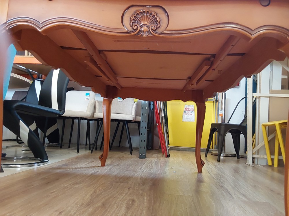 TABLE EN MERISIER AVEC 2 RALLONGES 50CM (=261CM OUVERTE)