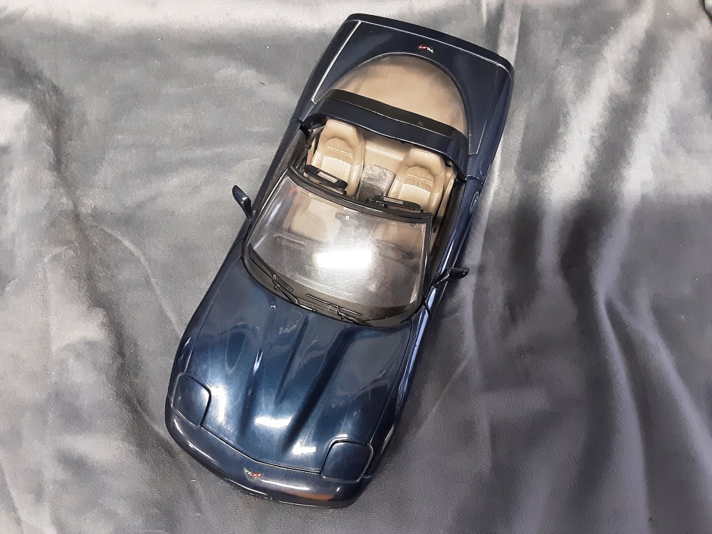 CHEVROLET CORVETTE C5 1997 1/18