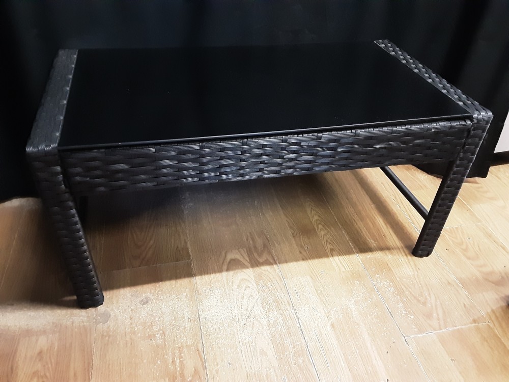 TABLE DE JARDIN NOIR PLATEAU EN VERRE