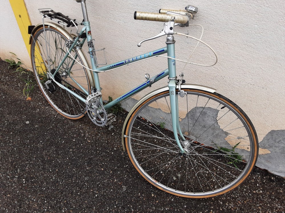 VELO DE ROUTE PEUGEOT BLEU CLAIR
