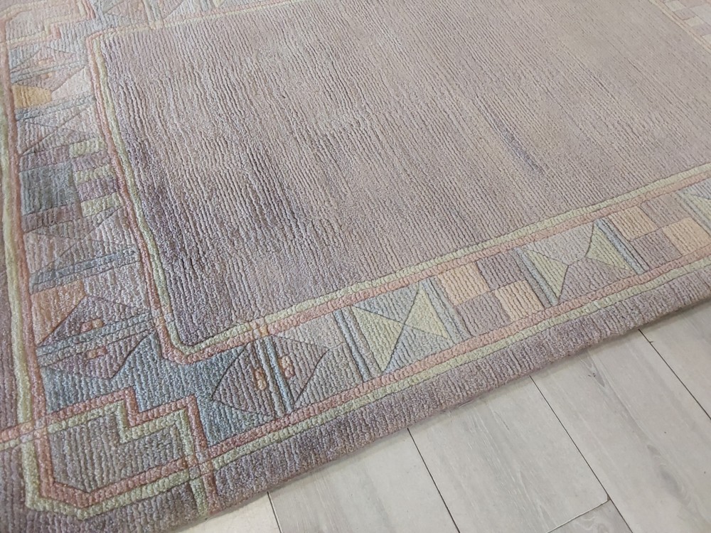 TAPIS LAINE FAIT MAIN COLORIS VIOLINE