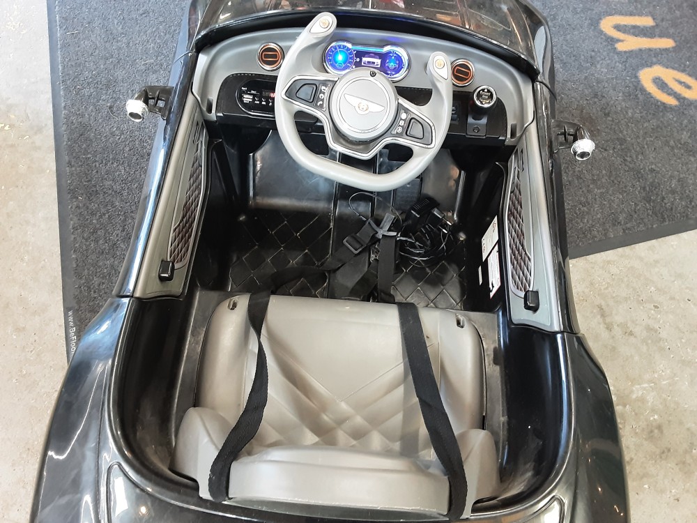 VOITURE ENFANT ELECTRIQUE BENTLEY NOIRE