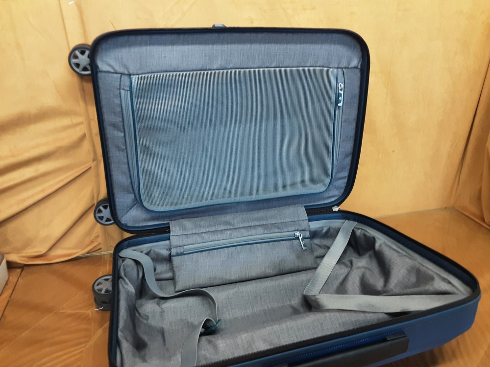 VALISE SAMSONITE BLEUE PM CODE 121