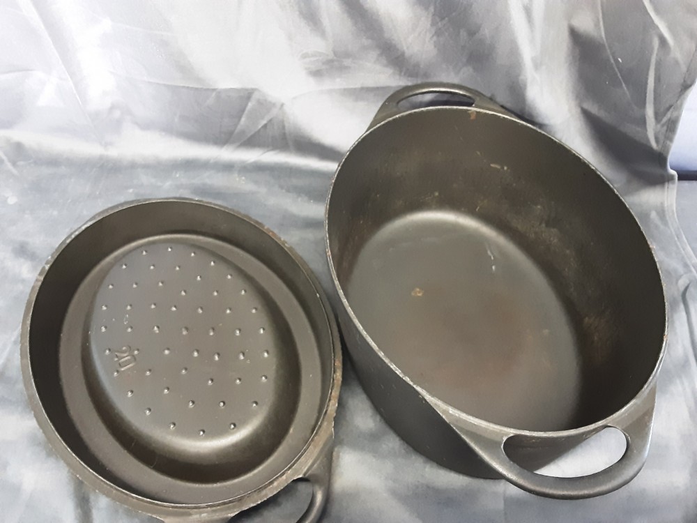 COCOTTE EN FONTE MARQUE DOUFEU GM