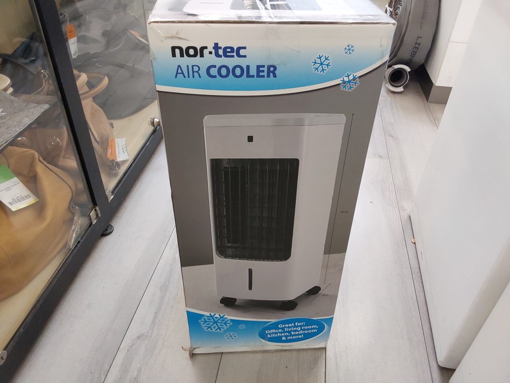 RAFRAICHISSEUR D’AIR NOR-TEC 60CM DE HAUT JAMAIS SERVI DANS SON CARTON