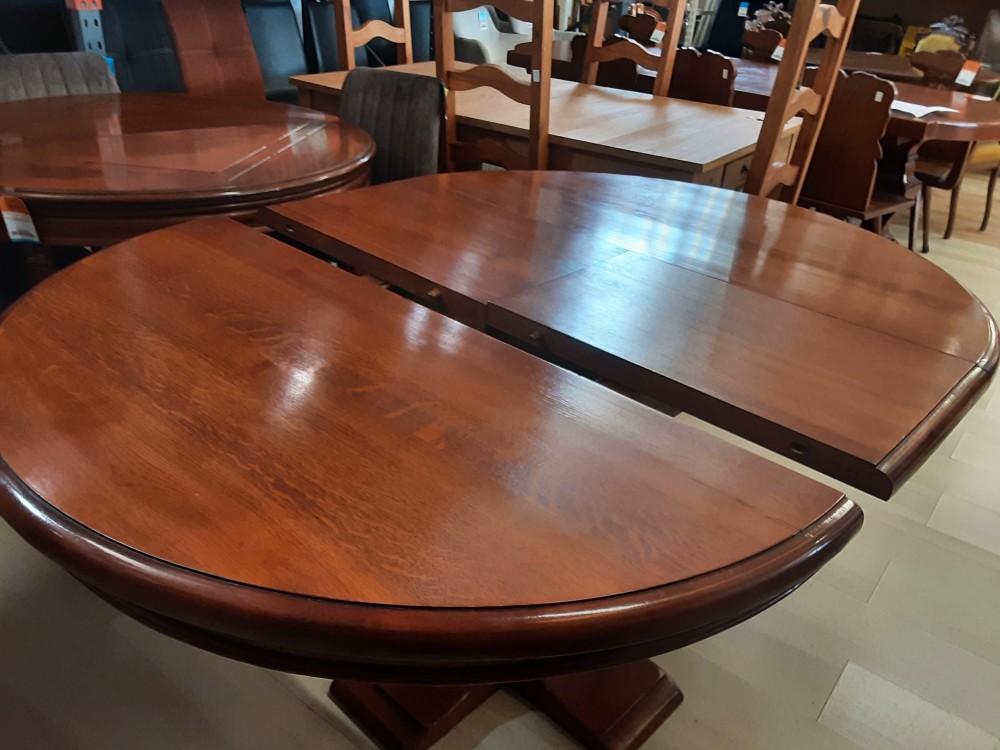 TABLE RONDE EN CHENE MASSIF AVEC 1 ALLONGE DE 40 CM = 162 CM OUVERTE