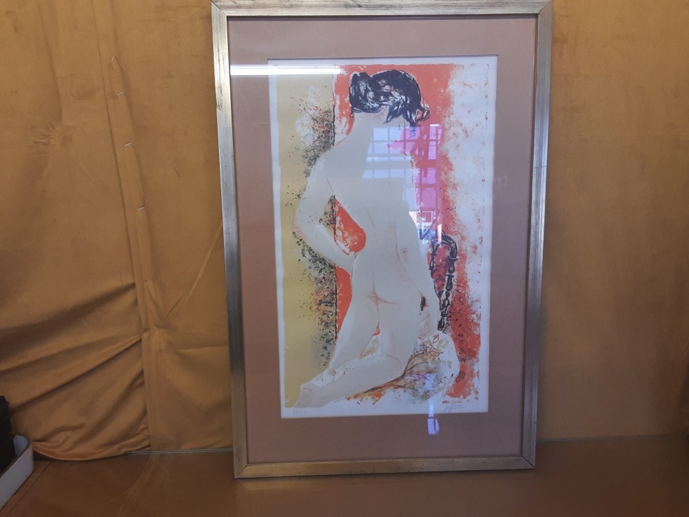 LITHOGRAPHIE FEMME NUE AGENOUILÉE SUR CHAISE SIGNÉE JOFFRIN