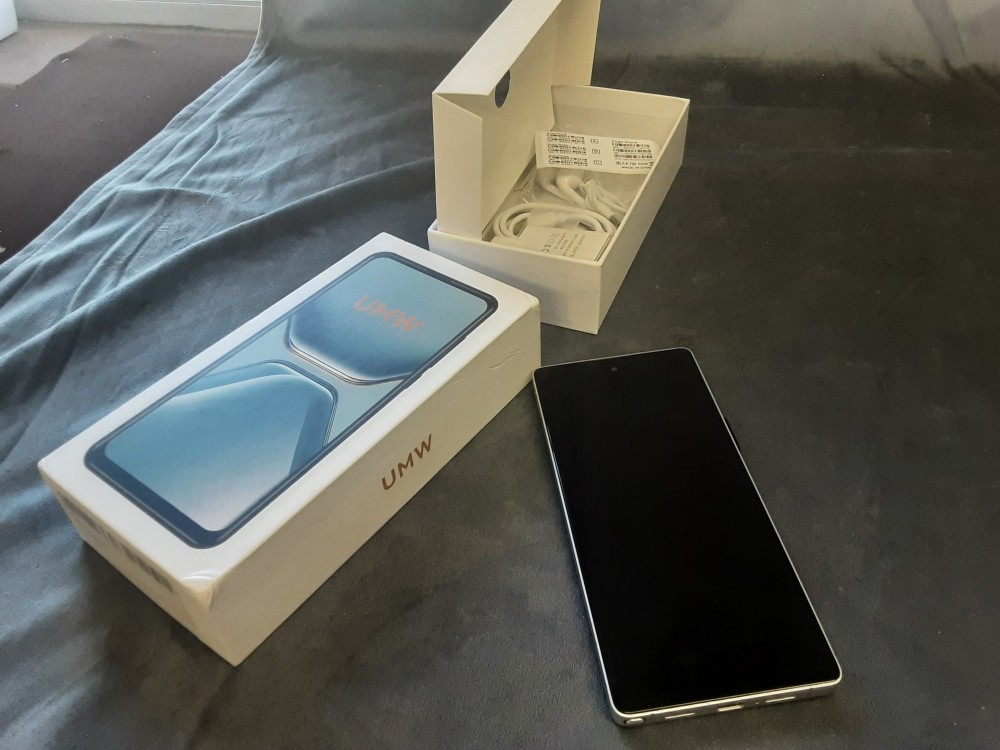 SMARTPHONE UMW S25U 4G