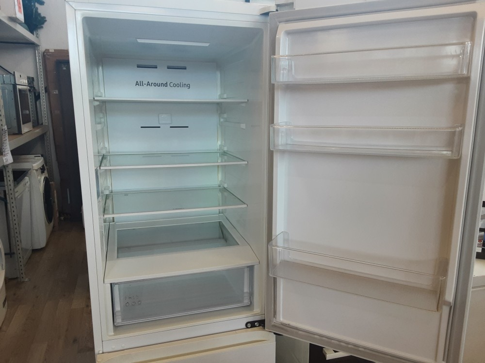 RÉFRIGÉRATEUR CONGÉLATEUR BLANC SAMSUNG