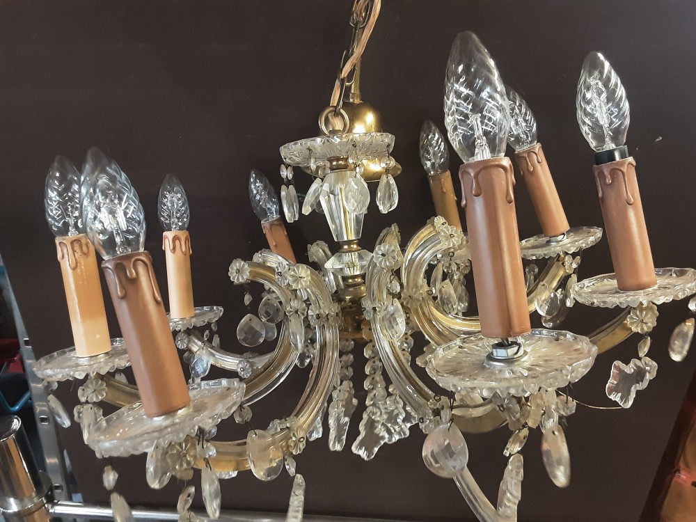 LUSTRE A PAMPILLES 8 FEUX