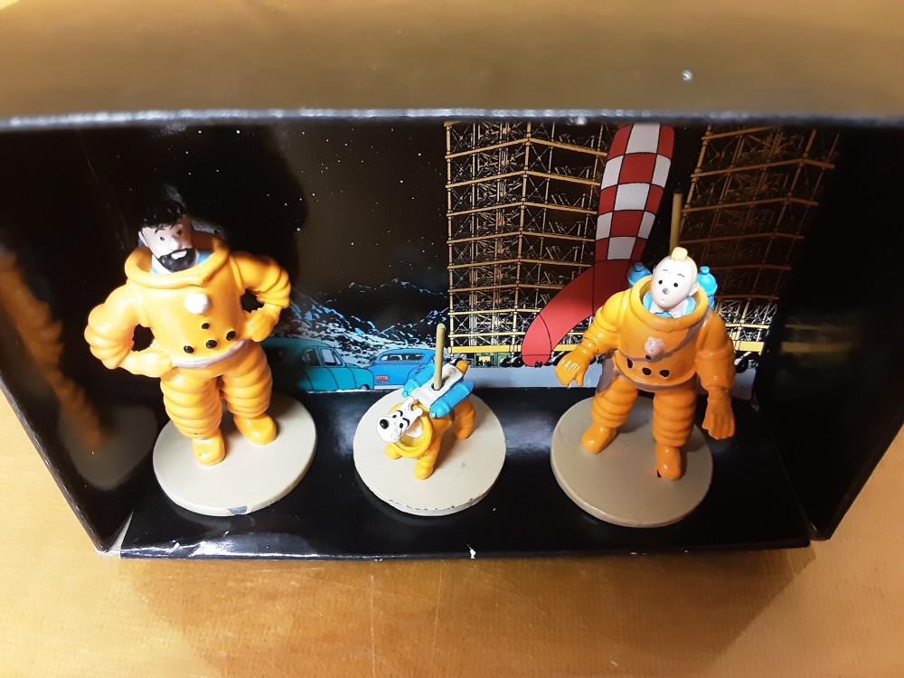 LOT DE 3 MICRO-FIGURINES TINTIN OBJECTIF LUNE