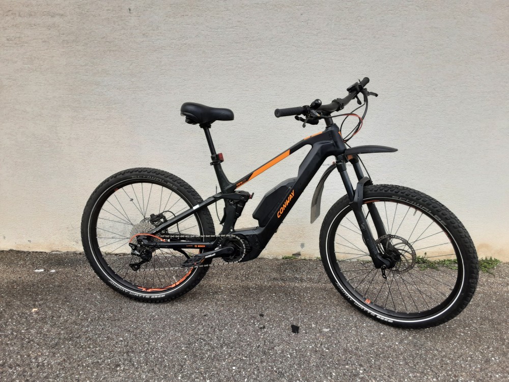 VELO VTT ELECTRIQUE CONWAY XYRON C227 ORANGE ET NOIR - 27.5 POUCES