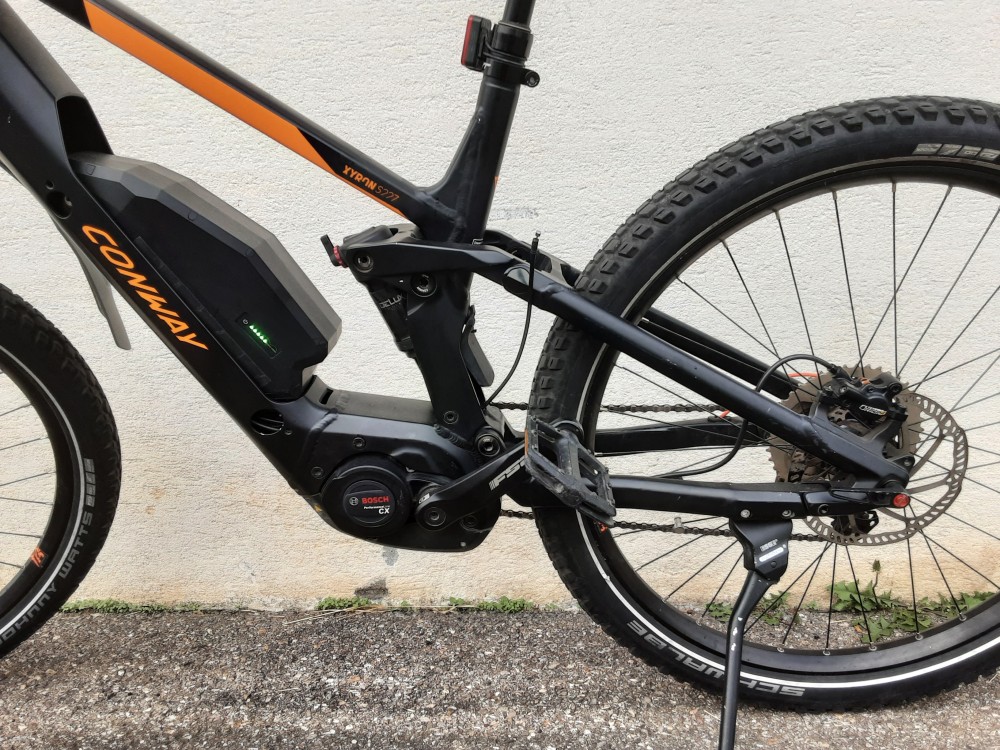 VELO VTT ELECTRIQUE CONWAY XYRON C227 ORANGE ET NOIR - 27.5 POUCES