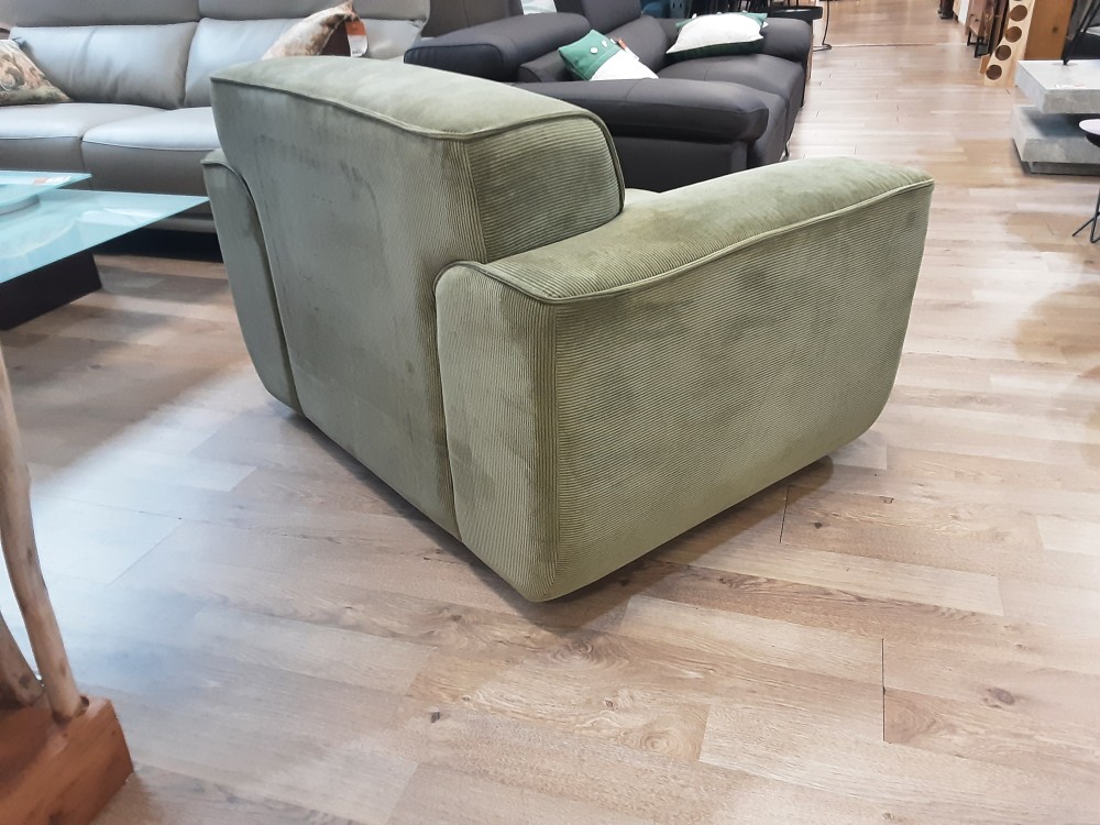 FAUTEUIL + COUSSIN VELOURS CÔTELÉ VERT