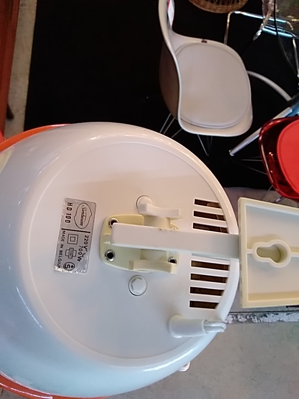 SÈCHE CHEVEUX SUR PIEDS VINTAGE ORANGE