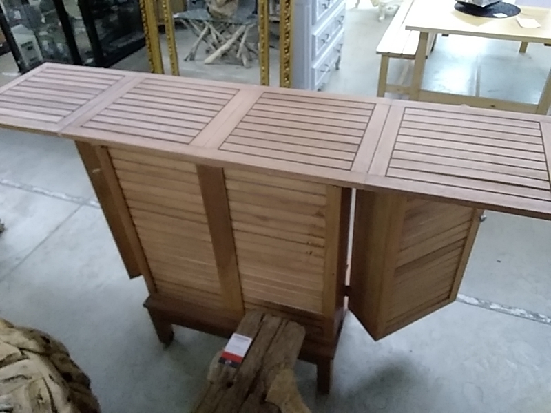 MEUBLE PLIABLE TECK