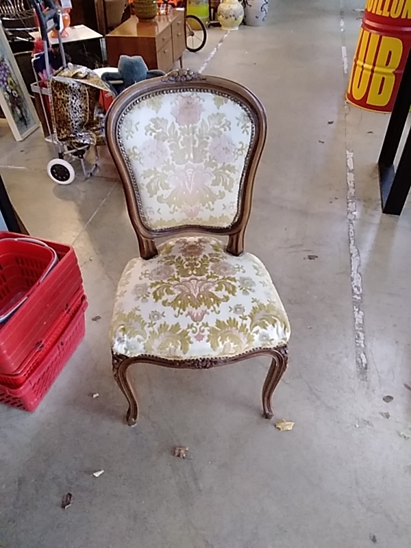 LOT DE 6 CHAISES MERISIER TISSU JAUNE DANS L’ETAT
