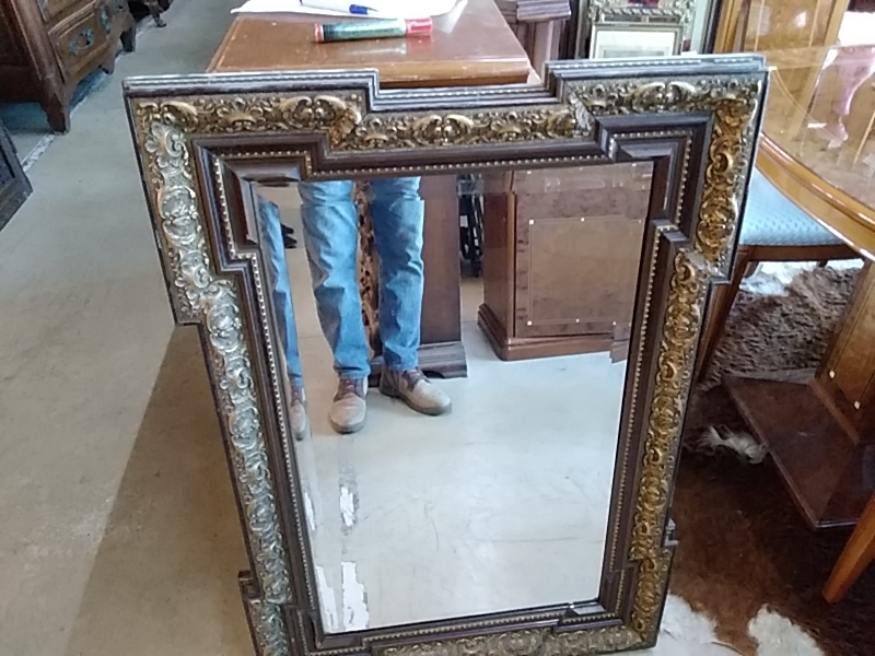 MIROIR ANCIEN BISEAUTÉ DORÉ 69 X 100 CM